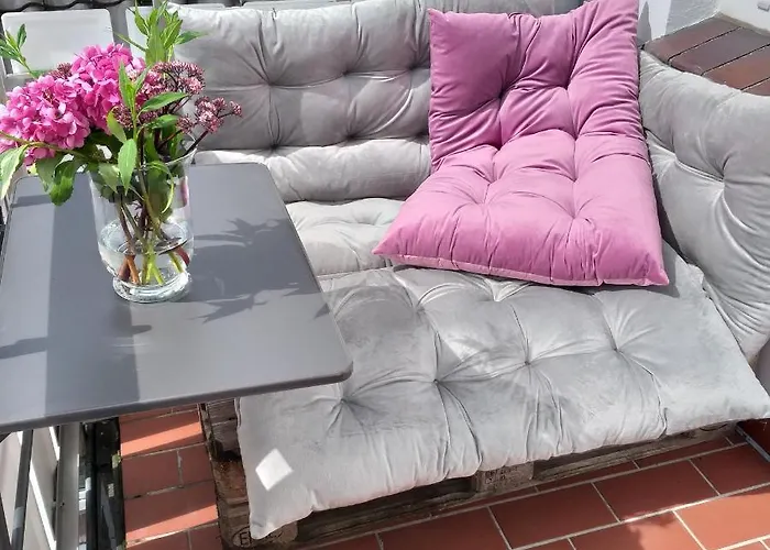 Appartement Friesenauster - Grosse Fuer Bis Zu 6 Personen Jever