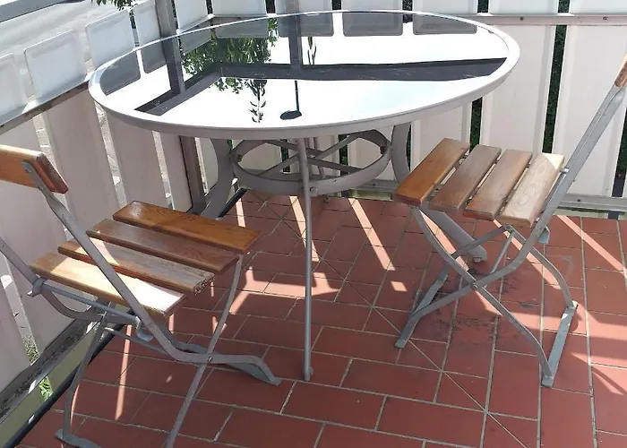 Friesenauster - Grosse Fuer Bis Zu 6 Personen Appartement Jever